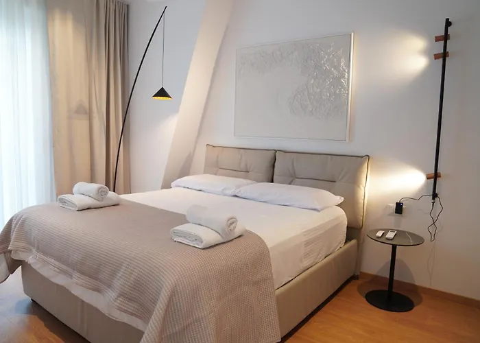 Elite Arena Deluxe Apartament Tirana