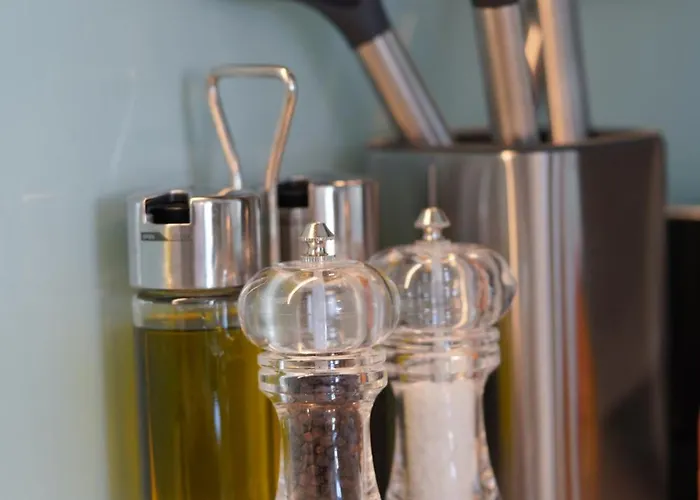 Elite Arena Deluxe * Tirana