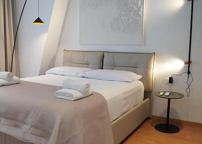 Elite Arena Deluxe * Tirana